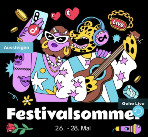 Buntes Festivalplakat mit Figuren, Musik, Symbolen